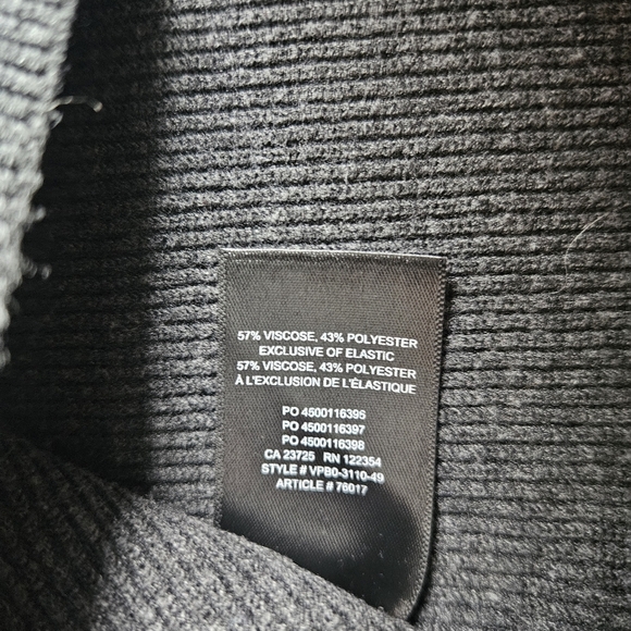 The Group Babaton Grey Rodin Sweater Size M - Picture 8 of 9